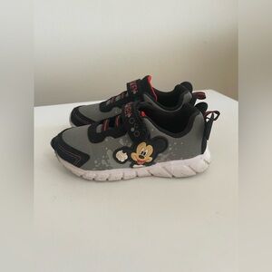 Boys Size 11 Mickey Mouse Shoes